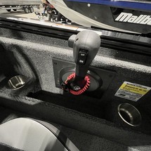 Lund Boats 1875 Pro-V Bass