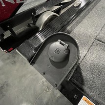 Lund Boats 1875 Pro-V Bass