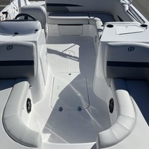 Hurricane 188 sport sundeck