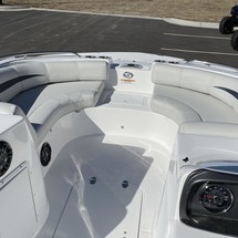 Hurricane 188 sport sundeck