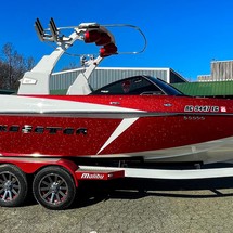Malibu Wakesetter 25 LSV