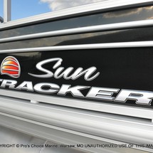 Sun Tracker SportFish 22 DLX