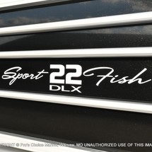 Sun Tracker SportFish 22 DLX