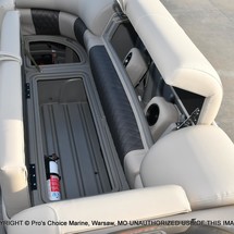 Sun Tracker SportFish 22 DLX