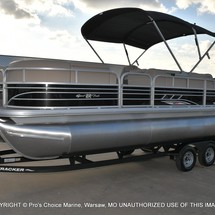 Sun Tracker SportFish 22 DLX