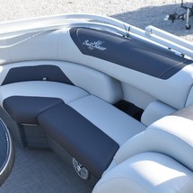 Sunchaser Boats Geneva Cruise 22 LR DH