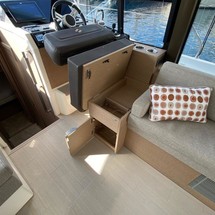 Jeanneau Prestige 420