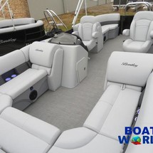 Premier Pontoons Navigator 220