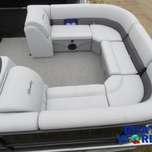 Premier Pontoons Navigator 220