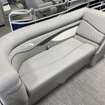 Bennington 24 sbrx