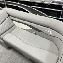 Bennington 24 sbrx