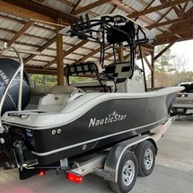 Nauticstar 2302 legacy