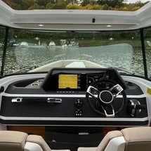 Axopar 28 Cabin