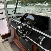Axopar 28 Cabin