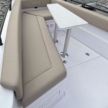 Axopar 28 Cabin