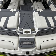 Malibu Wakesetter 23 LSV