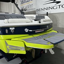 Malibu Wakesetter 23 LSV