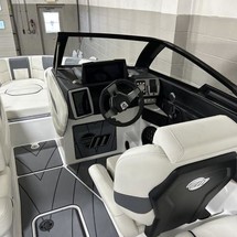 Malibu Wakesetter 23 LSV