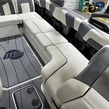 Malibu Wakesetter 23 LSV