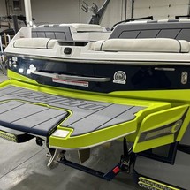 Malibu Wakesetter 23 LSV