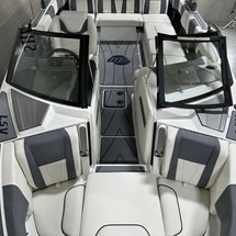 Malibu Wakesetter 23 LSV