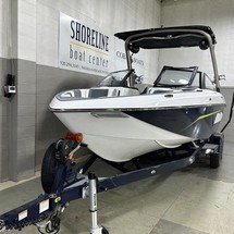 Malibu Wakesetter 23 LSV