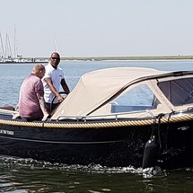 Seafarer 535 pilot boat - inboard diesel