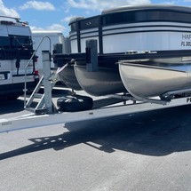 Premier Pontoons Grand Isle 250