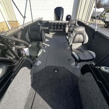 Lund Boats 2075 Pro-V Sport