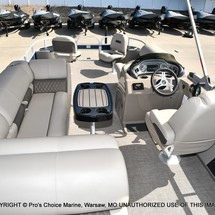 Sun Tracker Fishin Barge 22 DLX