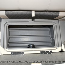 Sun Tracker Fishin Barge 22 DLX