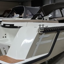 Corsiva 565 tender