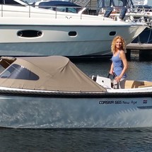 Corsiva 565 tender