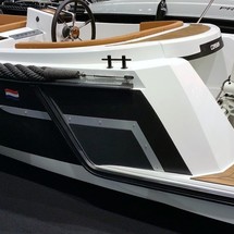 Corsiva 565 tender