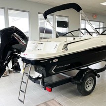 Bayliner VR4 BOWRIDER