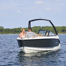 Quicksilver Activ 605 Bowrider