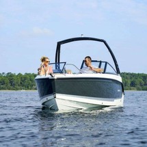 Quicksilver Activ 605 Bowrider