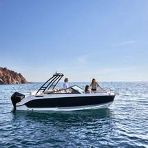 Quicksilver Activ 675 Bowrider