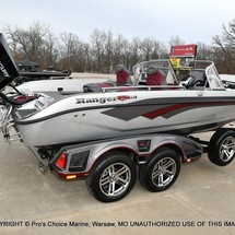 Everglades 230 cc w/ 250 verado