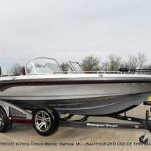 Everglades 230 cc w/ 250 verado