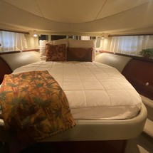 Sea Ray 580 Sedan Bridge