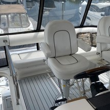 Sea Ray 580 Sedan Bridge