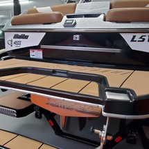 Malibu Wakesetter 23 LSV