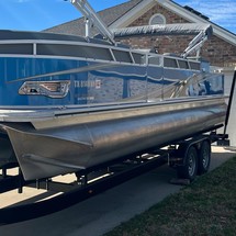 Premier Pontoons S-Series RF