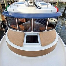 Ranger Tugs R-27