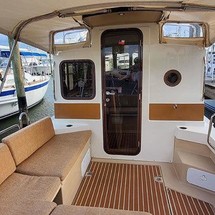 Ranger Tugs R-27