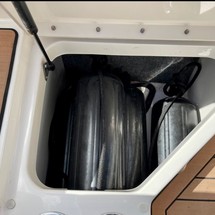 Sea Ray SPX 230 OB