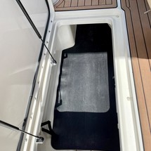 Sea Ray SPX 230 OB