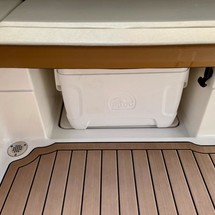 Sea Ray SPX 230 OB