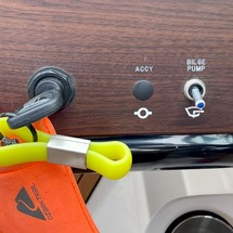 Sea Ray SPX 230 OB